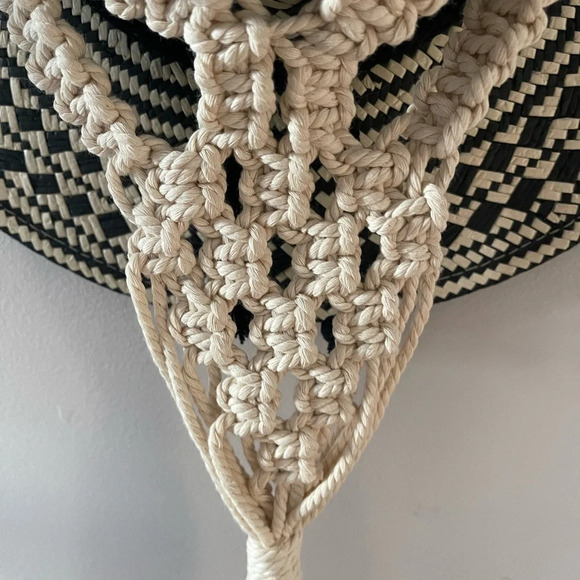 Boho Hat  Hanger Macrame Natural Handcrafted Wall Hanging One Size - Picture 6 of 13